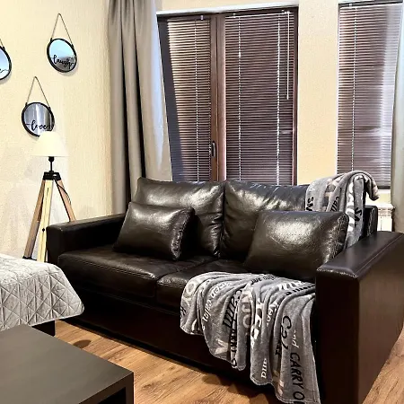 Private At Comfort דירה בנסקו