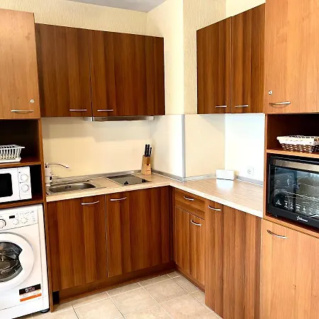 Private At Comfort Apartment *